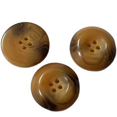 19mm effet en plastique de klaxon de quatre de trous boutons de manteau autour des boutons en plastique de Brown