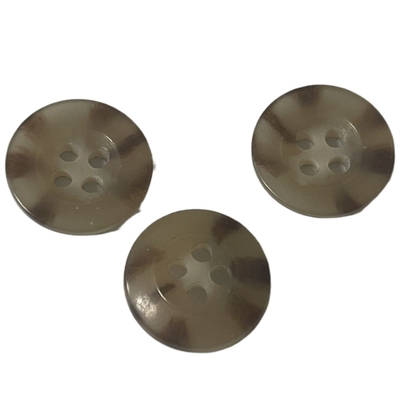 Les boutons beiges d'urée de la couleur 12mm emploient sur la chemise uniforme d'habillement de pompier