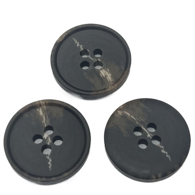 fausse utilisation de Brown foncé de boutons de klaxon des trous 36L 4 pour le manteau de chandail
