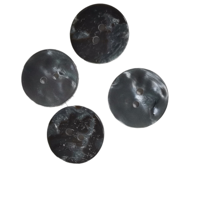 Trou naturel 0.2g de Shell Natural Material Buttons Two de modèle pour la couture et l'ouvrage de tricotage