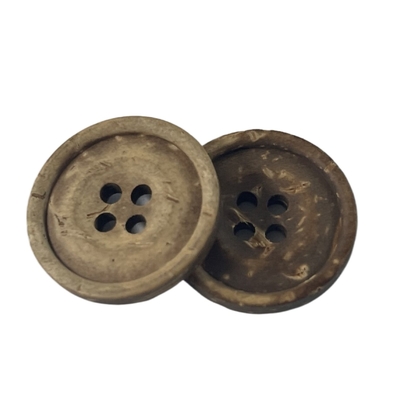 Le matériel naturel de noix de coco boutonne le trou 4 pour s'appliquer pour tricoter et la couture de métiers de bijoux