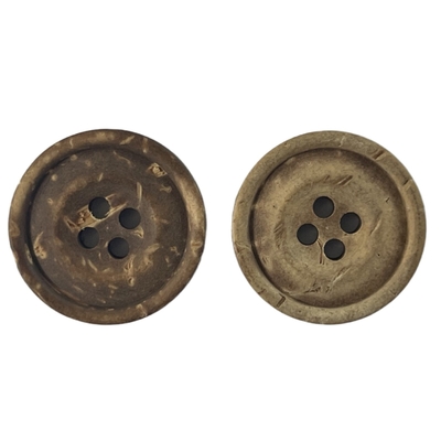 Le matériel naturel de noix de coco boutonne le trou 4 pour s'appliquer pour tricoter et la couture de métiers de bijoux