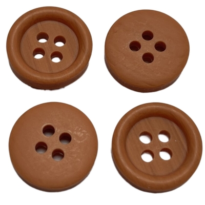 Le polyester en bois de Faux boutonne quatre la forme ronde de couleur d'abricot du trou 26L avec la jante