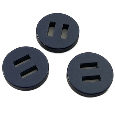 Les doubles boutons plats de résine en plastique de fente avec 2 le trou 28L bleu-foncé s'appliquent pour la couture