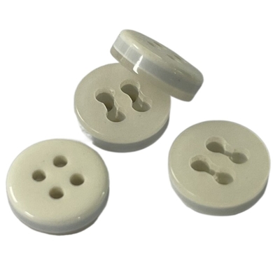 Quatre couches 4 boutons en plastique de trou avec la fente deux sur le visage et le 20L s'appliquent pour la couture