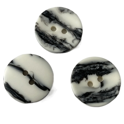 Boutons de polyester de chandail avec la conception simple de marbre d'imitation des trous 30L de l'effet deux